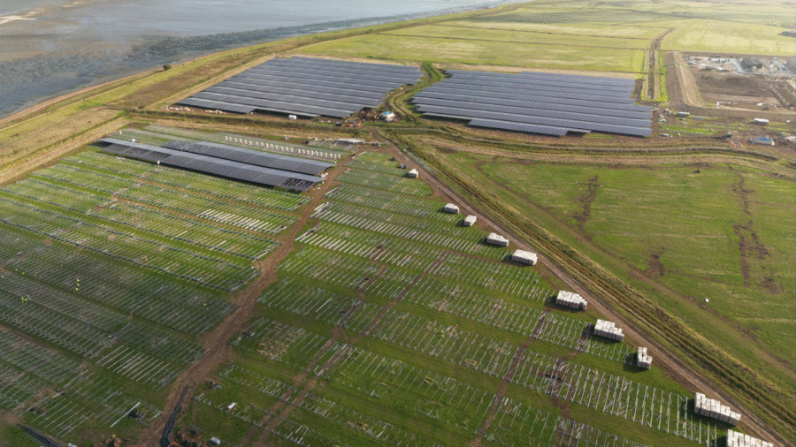 Quinbrook Secures Tesco and Shell Offtake Agreements from UK’s Largest Consented Solar + Battery Storage Project